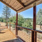 Updated Cabin in Lewiston Historical District!