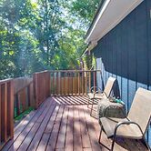 7 Mi to Lake Tangipahoa: Mccomb Home w/ Deck!