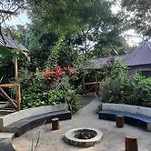 Furahia Eco Inn