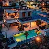 Hillside Retreat in Noord