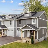 Dogwood & Sweetgum Buyout by Avantstay 2 Home Buyout! Sleeps 16!