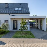 Holiday Home, 3 Bedrooms, Private Garden