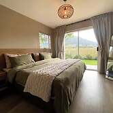 2 Bedroom Ground Floor Apartment, Princess Beach Club, Houtbay