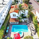 1926 Mediterranean Home With Heated Pool Sleeps 12