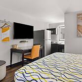 Suburban Studios Orange Park - Jacksonville near Naval Air Station