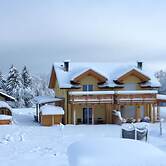 Villa With Terrace, Sauna Near the Border Triangle
