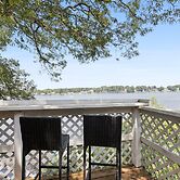 Dave's Last Resort Lakeside - Long Stay Discount - Cozy Cabin 6 1 Bedr