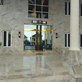 Rhocharls Hotel and Suites