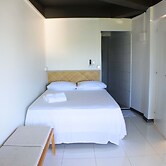 Airport Manini Lodge Studio 4