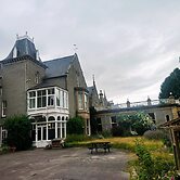 Cluny Hill Hotel