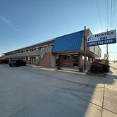 Frontier Inn