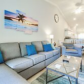 Lake View & Screened Balcony: Estero Getaway!