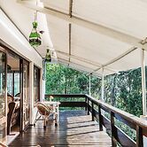 Seaside View House, 10 min From the Beach Pev025