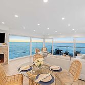 Big Rock Beach Retreat With Oceanfront Balconies, Direct Beach Access 