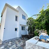 155 PRV - Stay Pervolia Maisonette