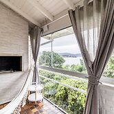 Bela Vista Duplex W/bbq in Bombinhas Ags0642