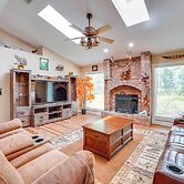 Welcoming Home w/ Yard on 20 Acres in High Springs