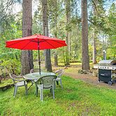 Gateway to Crater Lake: Cabin in Klamath Falls!