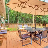 2 Mi to Bay + Beaches: Home w/ Gazebo in Daphne