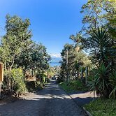 House With BBQ 550m From the Beach Gss0488