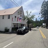 Old Sierra City Hotel