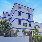 Fabhotel Park Grand Royal Palms