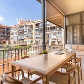 Apartamento de Tres Habitaciones con Terraza 11B