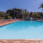 Cavalinho Branco Flat Para 4 Pessoas c Piscina