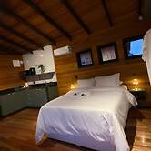 Chalé Cabernet - Vila Chamonix