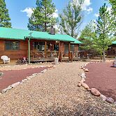 Near Hiking Trails: Heber-overgaard Haven w/ Deck!