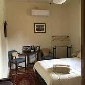 Pierrepoint Wines & Accommodation
