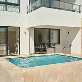 Luxury Escape Private Jacuzzi, Beach, Punta Cana Sleep 5