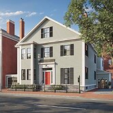 Cambridge Common House