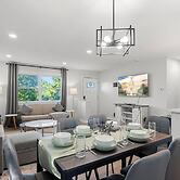 Upscale Old Town Views 3BD Lux