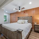 Carters Court Serene Suite