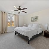 1 King 2 Queens Garage Yard Washer Dryer