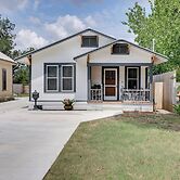 1 Mi to Landa Park: New Braunfels Home w/ Patio!