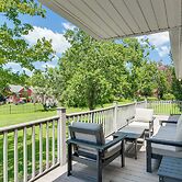 Yard & Dock: Waterfront Group Getaway in Biloxi