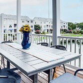 < 1 Mi to Dtwn: Waterfront Townhome in Cambridge!