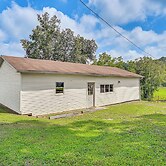 4 Mi to Ohio River: Quiet Guest House w/ Yard!