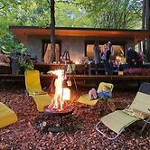 Luxury Lake House & Glamping