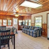2 Mi to Fishing on Lake Whitney: Cottage w/ Deck