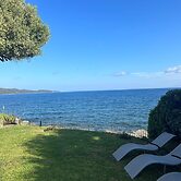 Maison Pieds Dans l eau St Florent