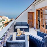 Retreat w Ocean Views Private Parking Ensuite