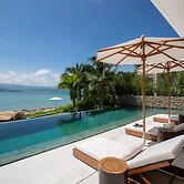 Syrah 3-bedroom Beachfront Villa in Koh Samui