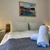 Bijol Apartments - Studio E