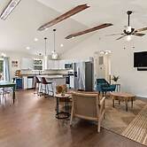 Fern Cottage - Family Home