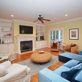 Island Time - Pet Friendly and Minutes From Beach