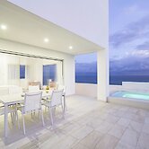 Lilypad Luxurious Cliffside Villa With Stunning Sea Views