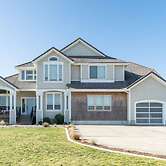 Oceanfront Comfort Style Luxury Hot Tub Wifi 600 35